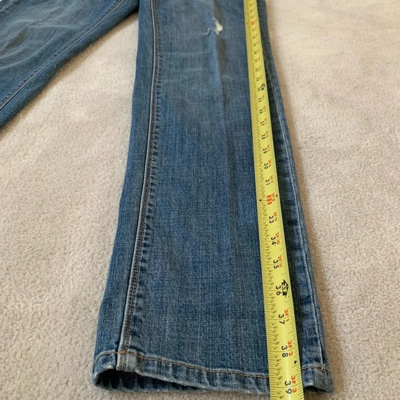 NEW York & Company Low waist Slim slouch leg. size 4 - Picture 15 of 15